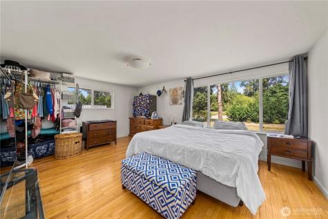 18201 Renton Maple Valley Road SE Maple Valley WA 98038