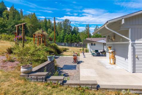 18201 Renton Maple Valley Road SE Maple Valley WA 98038