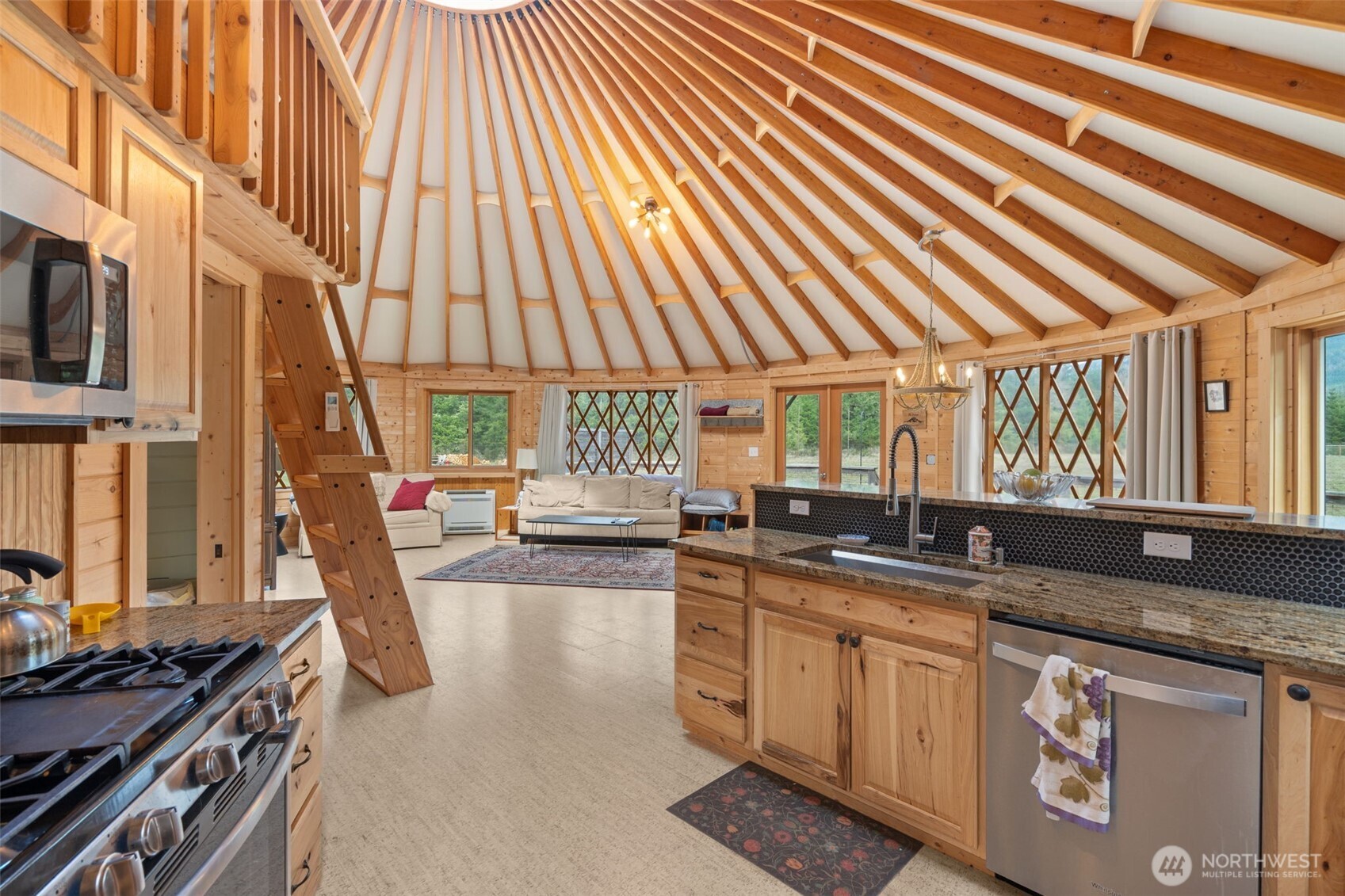 216 Eagle Peak Drive Packwood WA 98361
