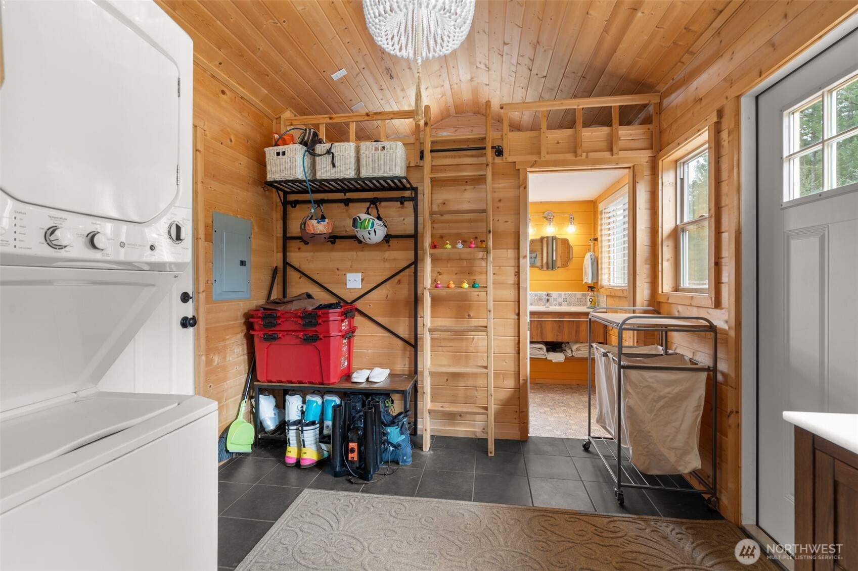 216 Eagle Peak Drive Packwood WA 98361