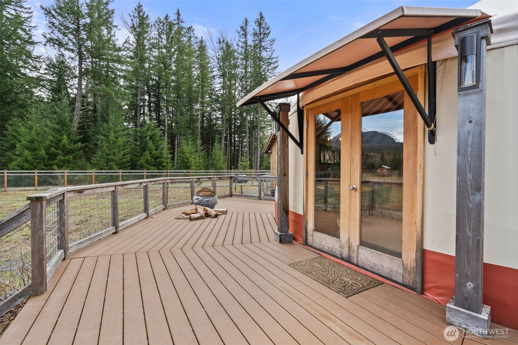 216 Eagle Peak Drive Packwood WA 98361