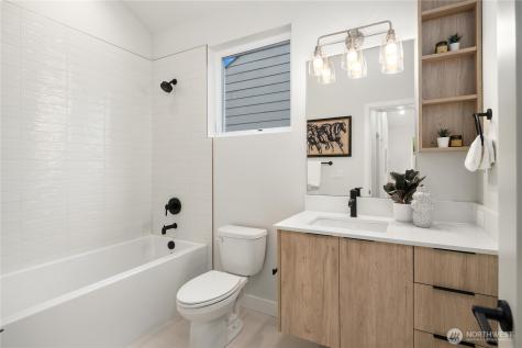 106 29th Avenue E Seattle WA 98112