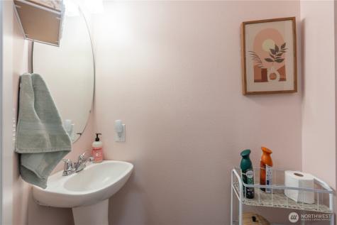 12704 64th Avenue E Puyallup WA 98373