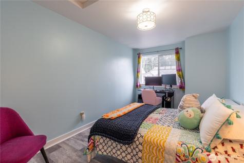 12704 64th Avenue E Puyallup WA 98373