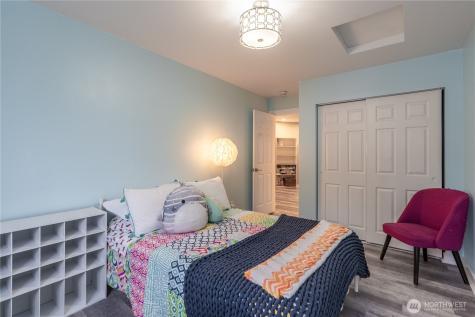 12704 64th Avenue E Puyallup WA 98373