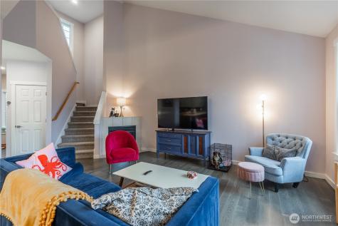 12704 64th Avenue E Puyallup WA 98373