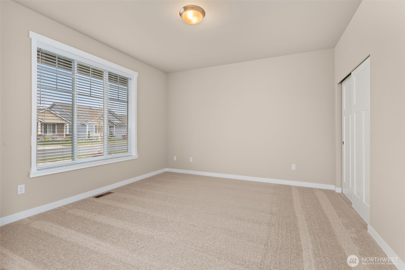 9621 7th Avenue SE Lacey WA 98513