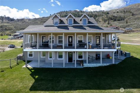 31 Rooster Flats Oroville WA 98844