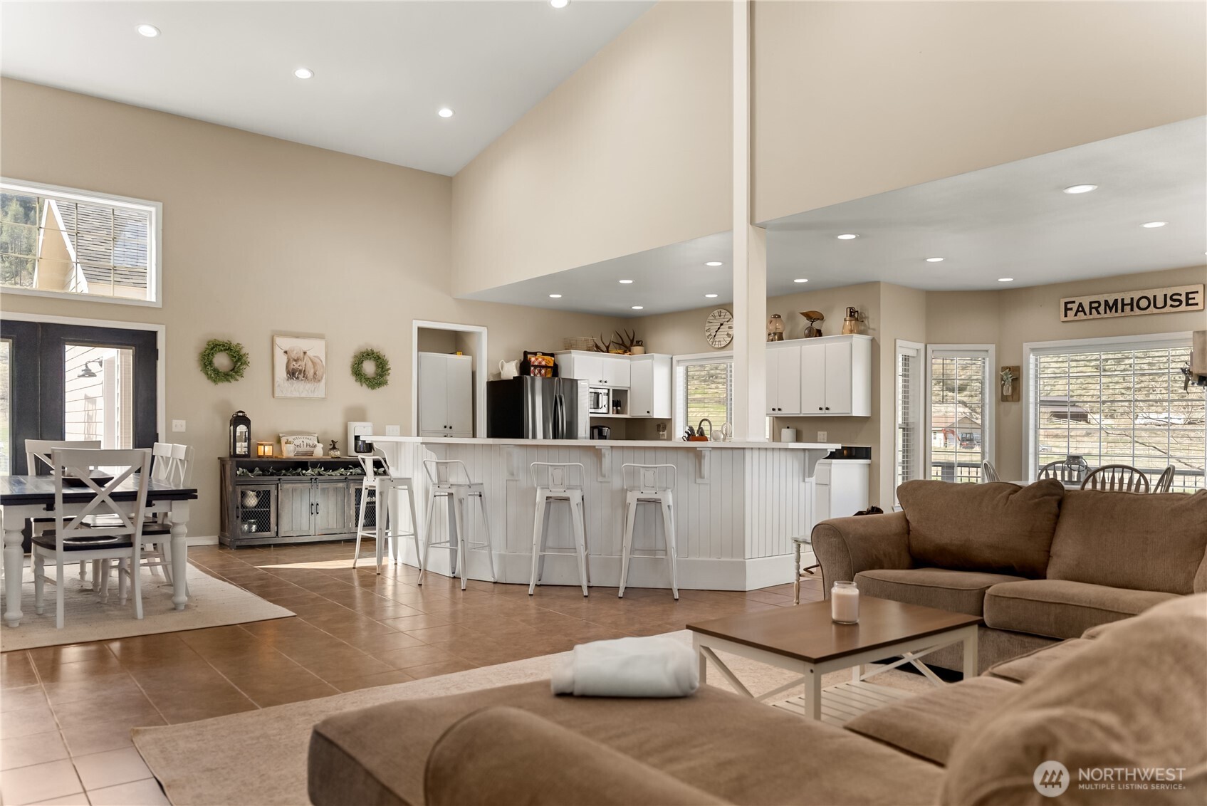 31 Rooster Flats Oroville WA 98844