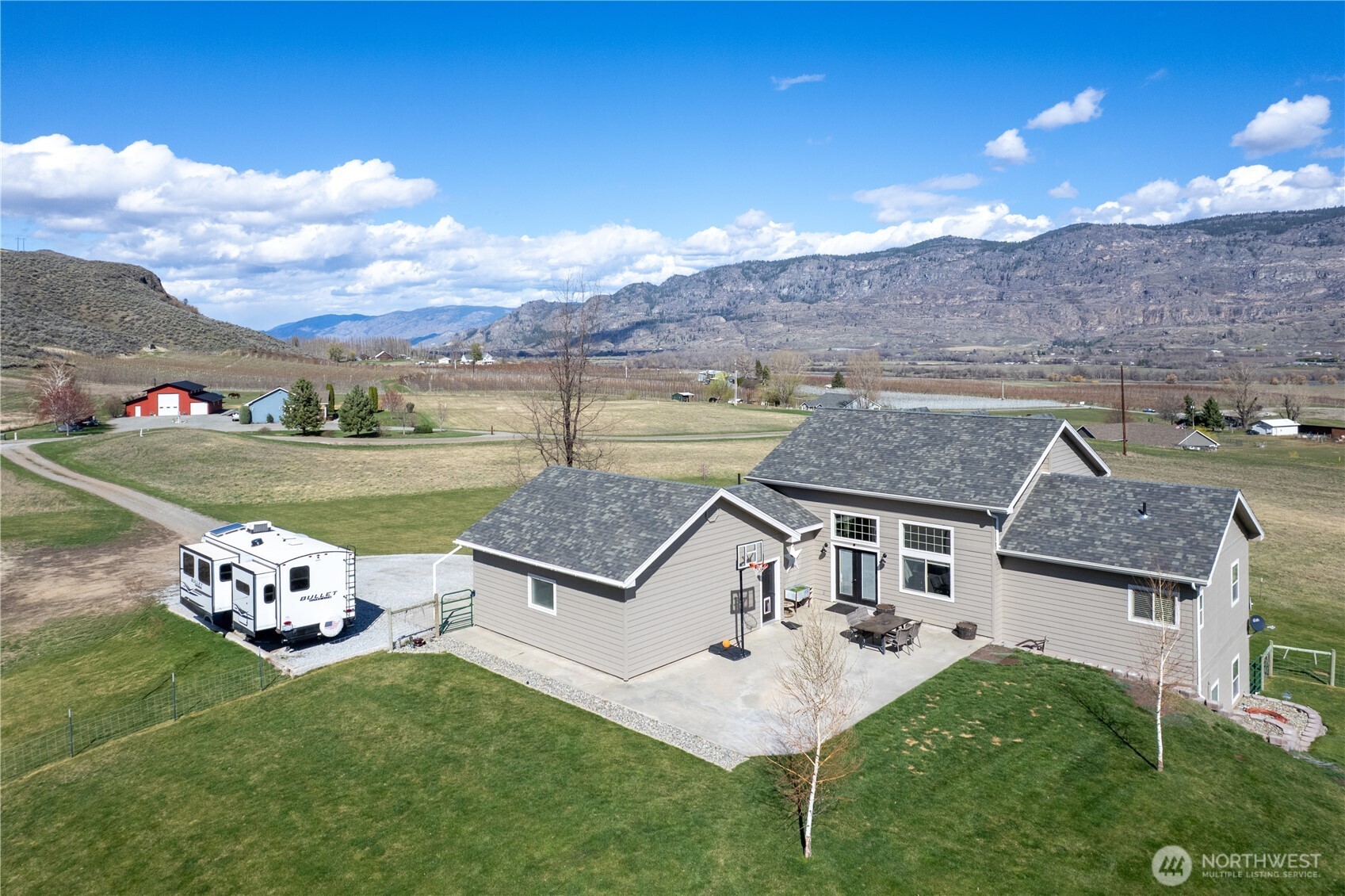 31 Rooster Flats Oroville WA 98844