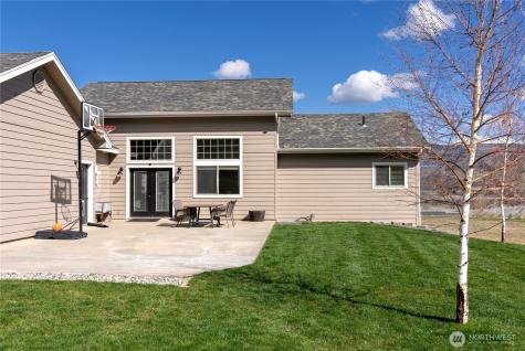 31 Rooster Flats Oroville WA 98844