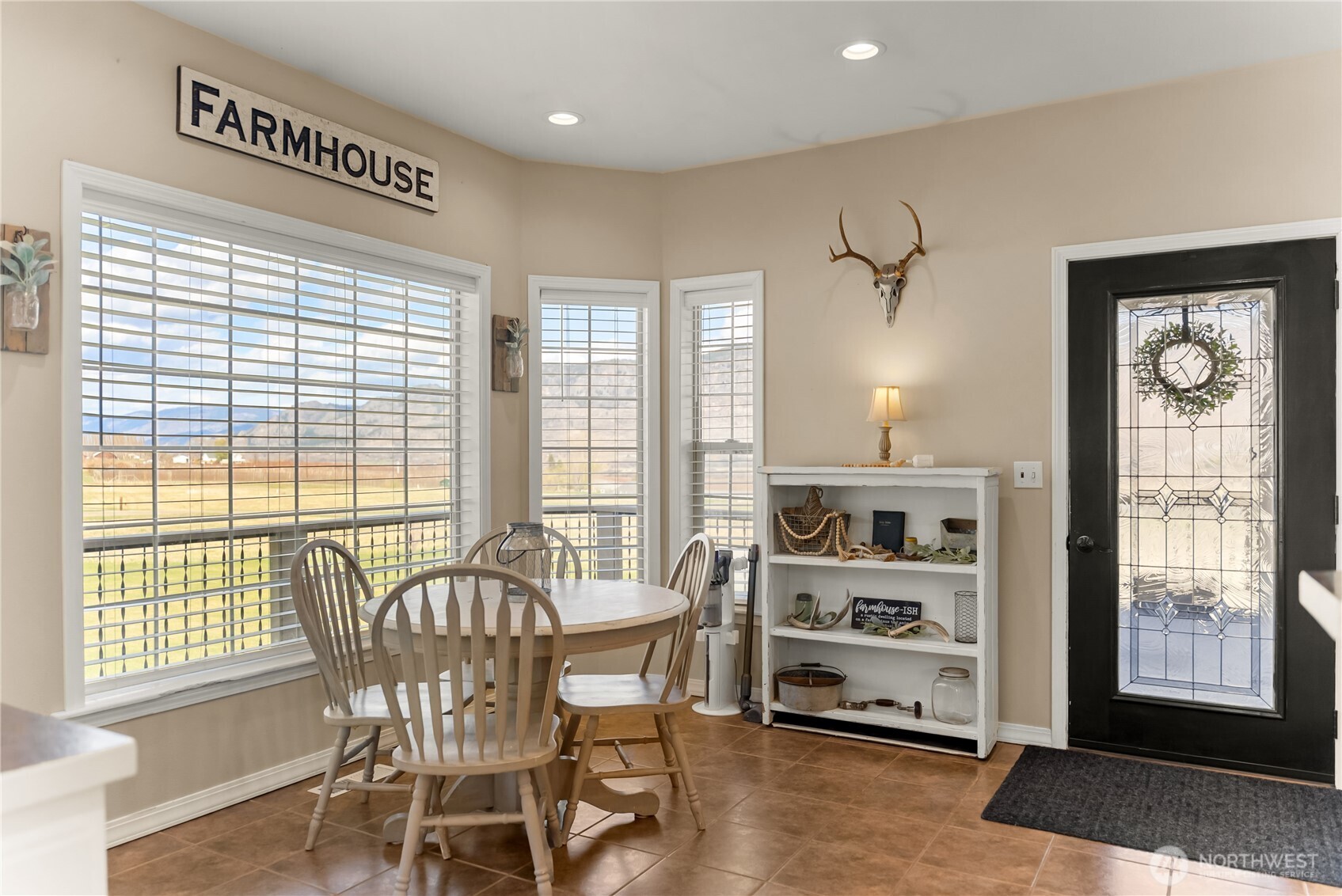 31 Rooster Flats Oroville WA 98844