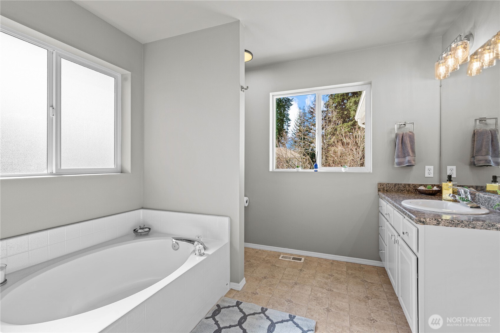20205 49th Avenue E Spanaway WA 98387