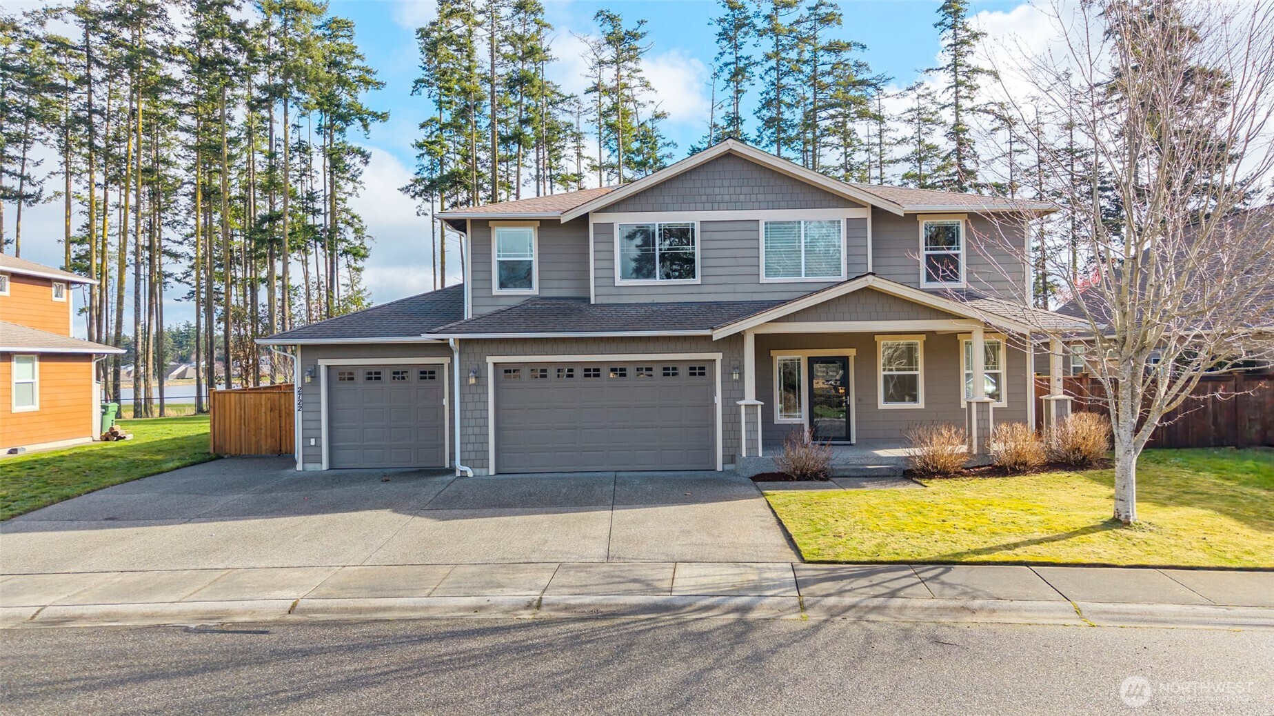 2722 SW Fairway Point Drive Oak Harbor WA 98277