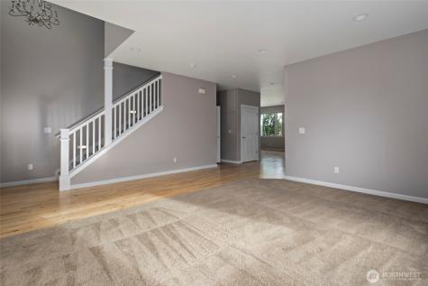 2722 SW Fairway Point Drive Oak Harbor WA 98277