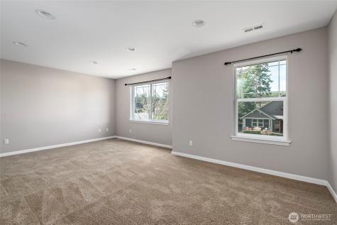 2722 SW Fairway Point Drive Oak Harbor WA 98277