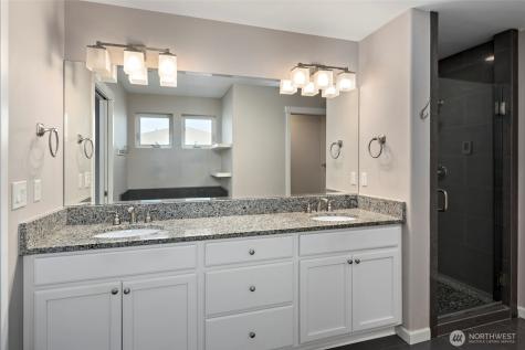 2722 SW Fairway Point Drive Oak Harbor WA 98277