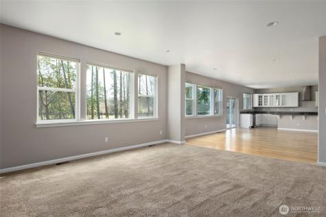 2722 SW Fairway Point Drive Oak Harbor WA 98277