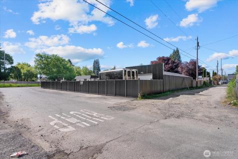538 Railroad Avenue S Kent WA 98032