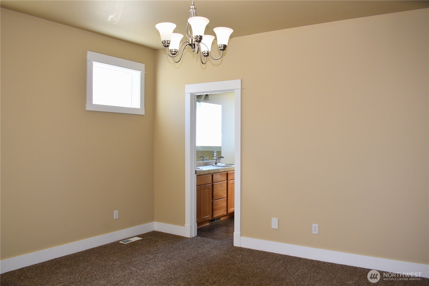 1363 Boulder Loop East Wenatchee WA 98802