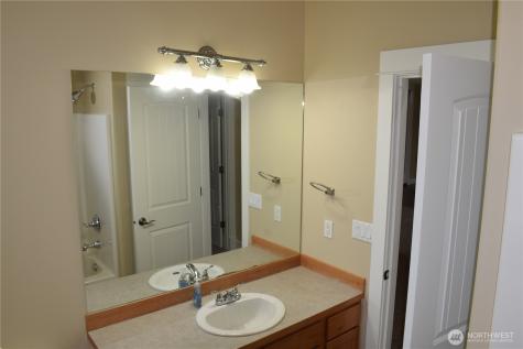 1363 Boulder Loop East Wenatchee WA 98802