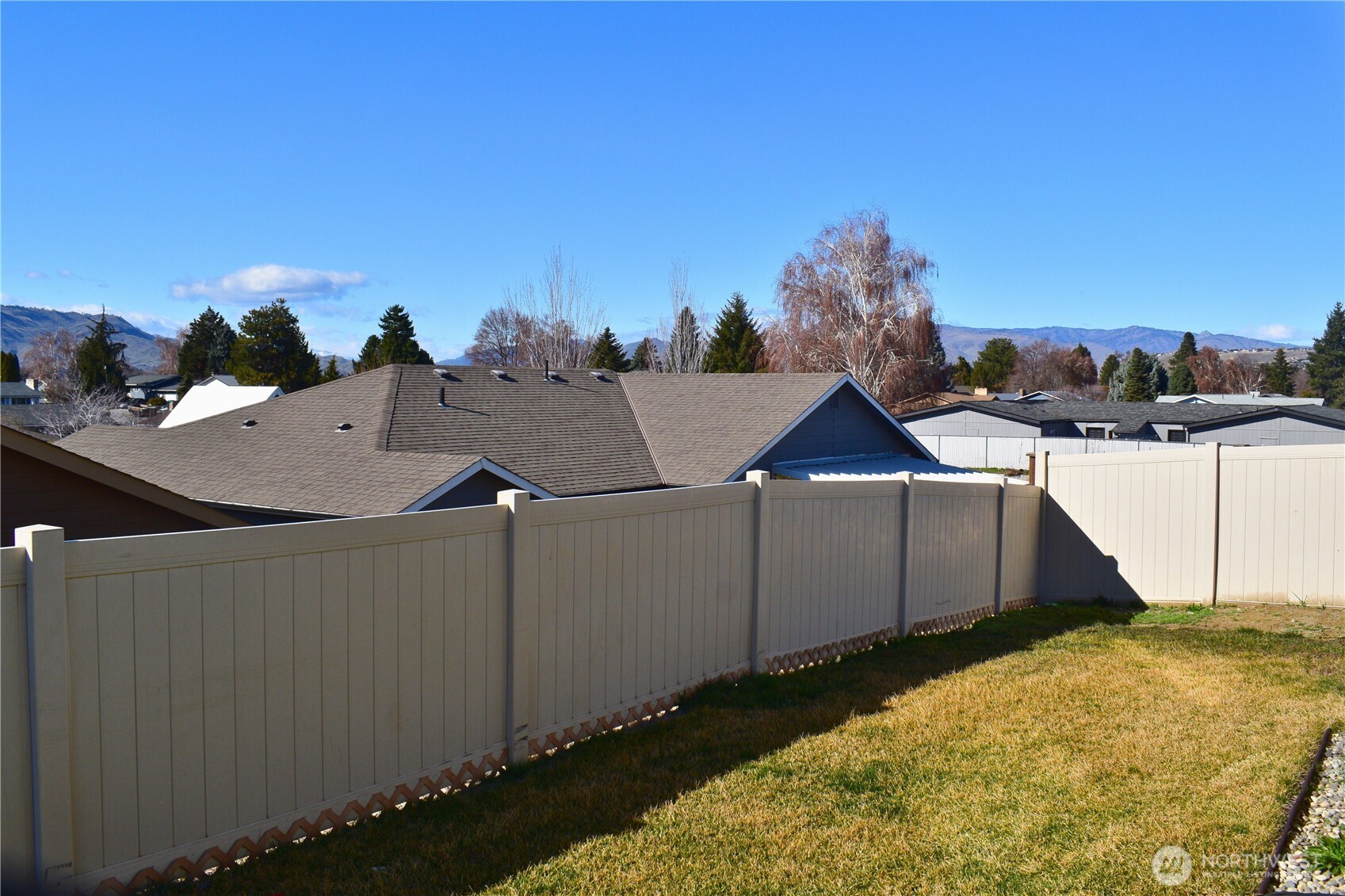 1363 Boulder Loop East Wenatchee WA 98802