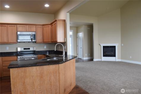 1363 Boulder Loop East Wenatchee WA 98802