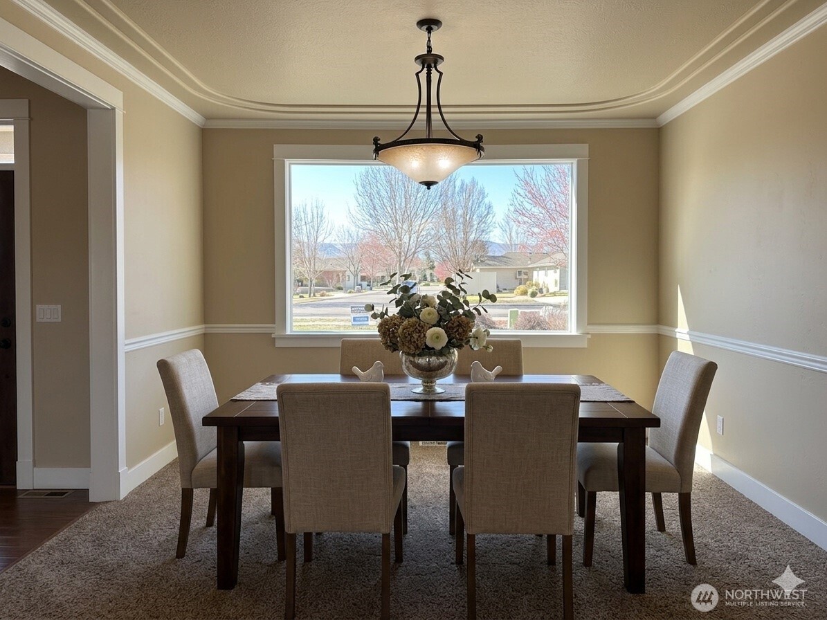 1363 Boulder Loop East Wenatchee WA 98802