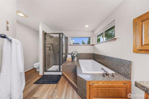 4221 Montgomery Place Mount Vernon WA 98274