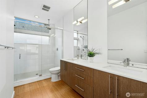 2114 E James Street Seattle WA 98122