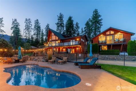 1995 Lakeshore Drive Manson WA 98831