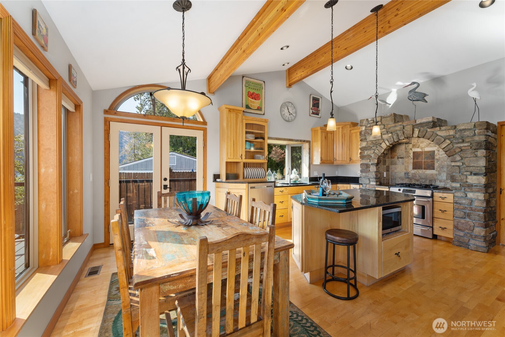 1995 Lakeshore Drive Manson WA 98831