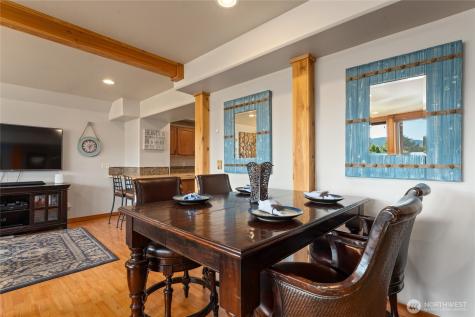 1995 Lakeshore Drive Manson WA 98831