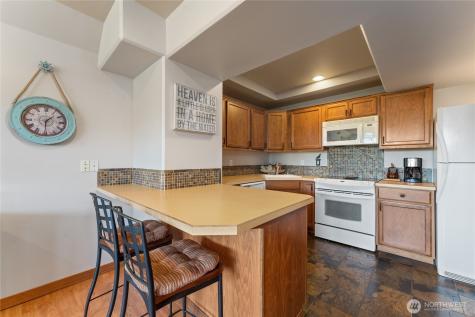 1995 Lakeshore Drive Manson WA 98831