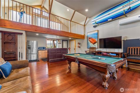 1995 Lakeshore Drive Manson WA 98831