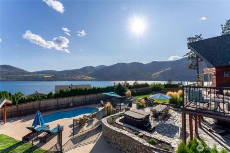 1995 Lakeshore Drive Manson WA 98831