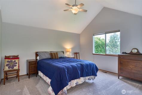 1404 S 290th Place Federal Way WA 98003