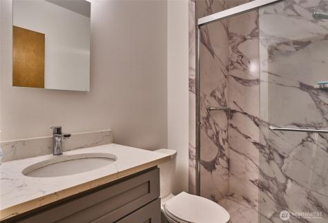 1404 S 290th Place Federal Way WA 98003