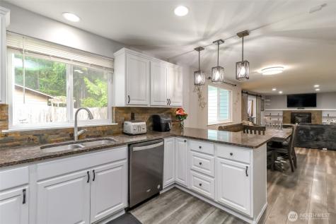 15120 108TH Puyallup WA 98374