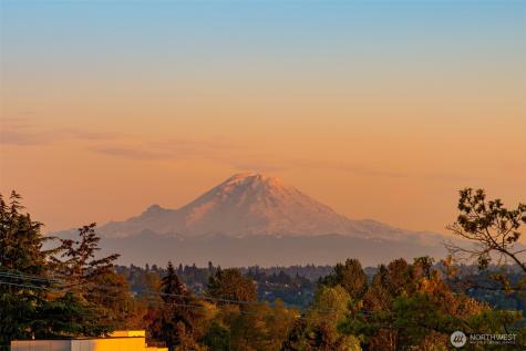 1631 S King Street Seattle WA 98144