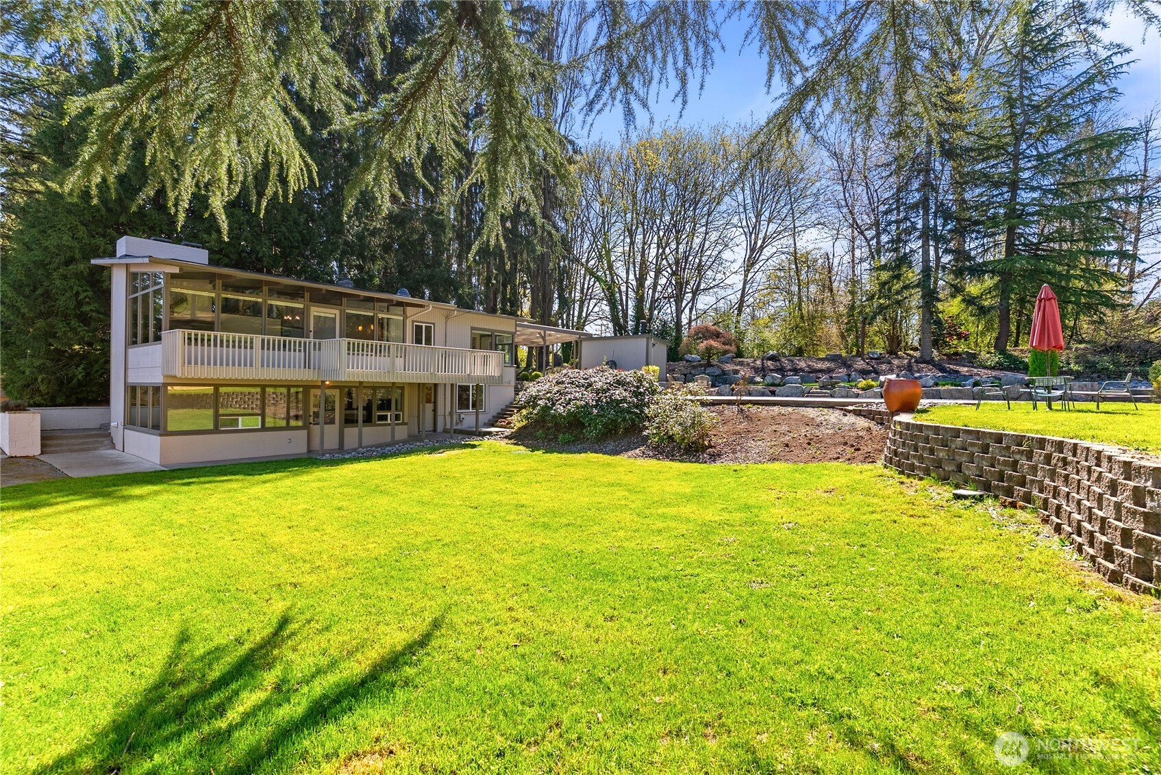 8726 Fruitland Avenue E Puyallup WA 98371
