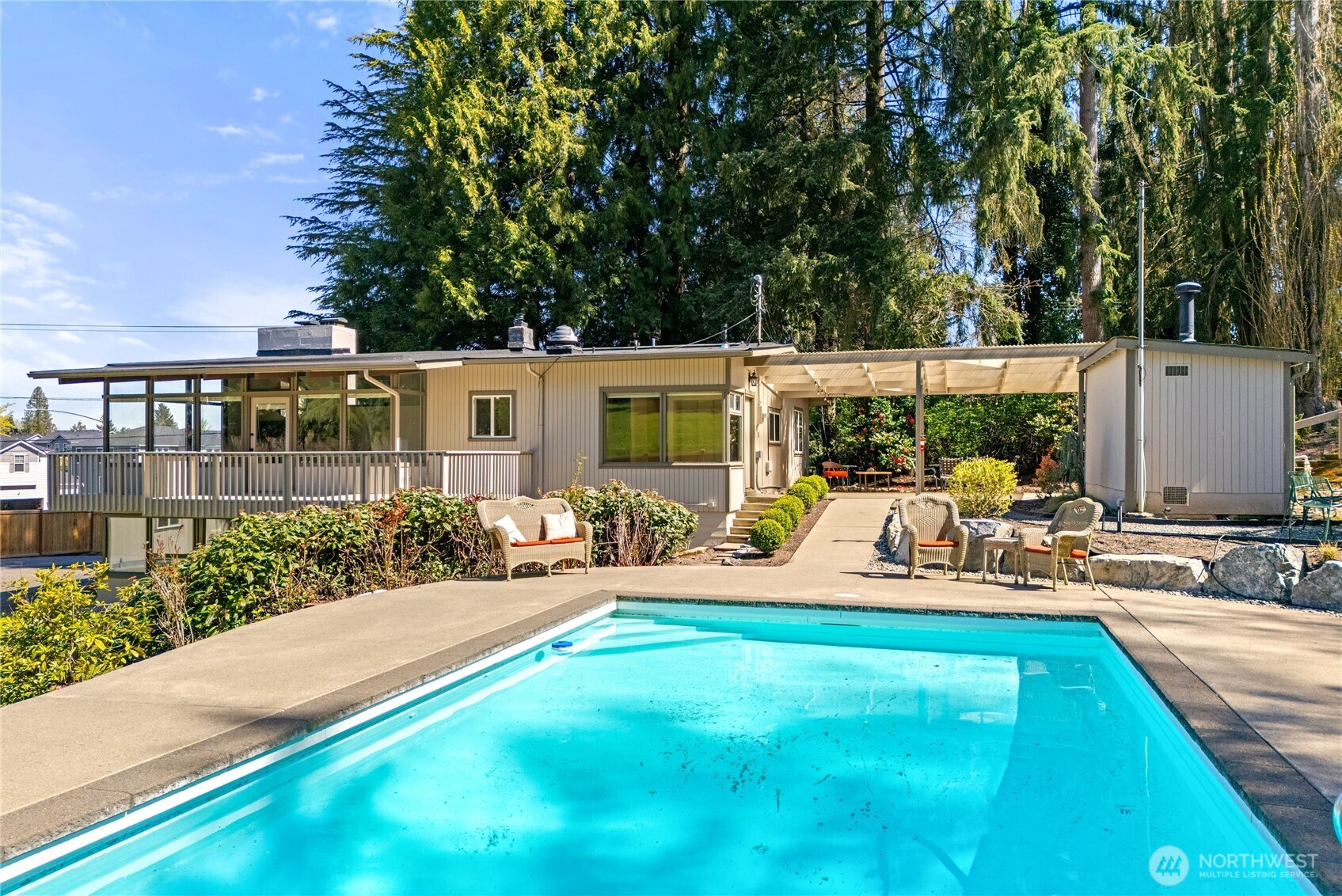 8726 Fruitland Avenue E Puyallup WA 98371