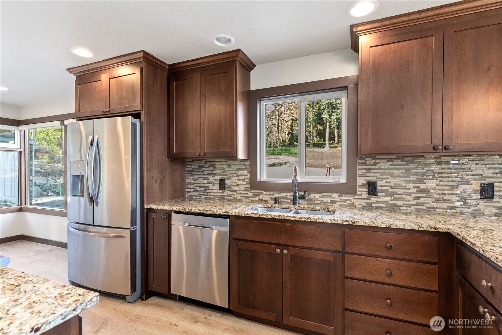 8726 Fruitland Avenue E Puyallup WA 98371