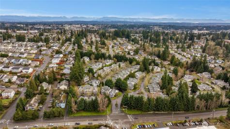 16704 Cobblestone Drive Lynnwood WA 98037