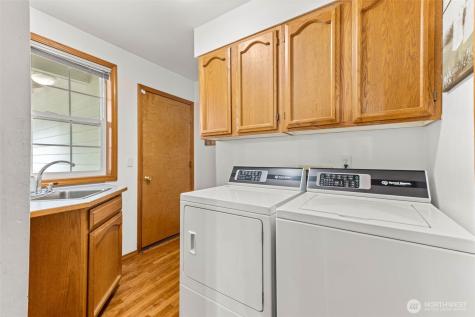 11621 Devin Lane SE Yelm WA 98597