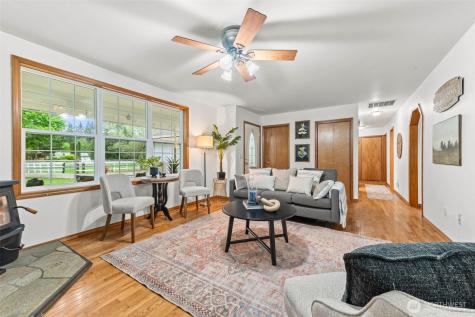 11621 Devin Lane SE Yelm WA 98597