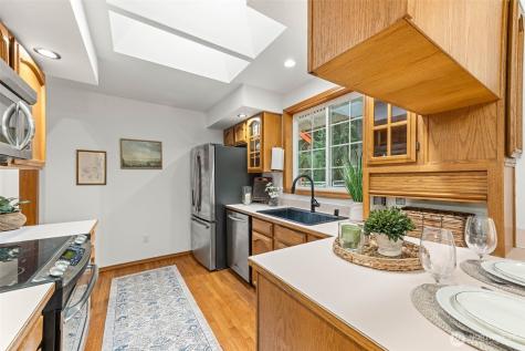 11621 Devin Lane SE Yelm WA 98597
