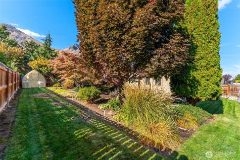 1827 Dorner Place Wenatchee WA 98801