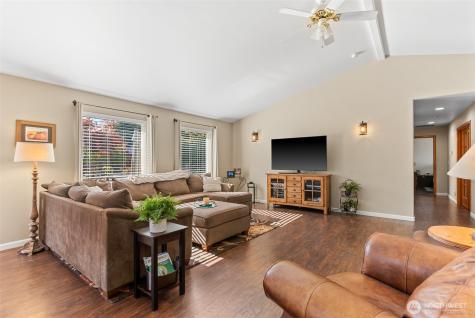 1827 Dorner Place Wenatchee WA 98801