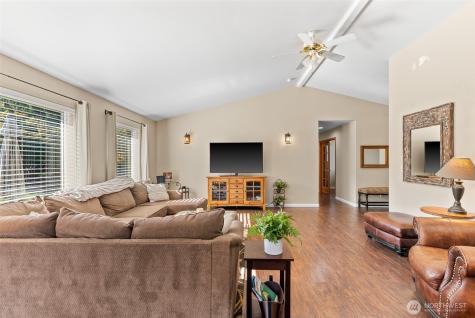 1827 Dorner Place Wenatchee WA 98801